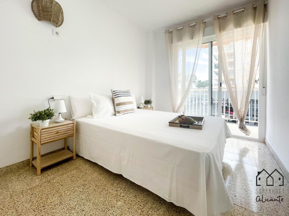 Maravillosas Vistas A La Bonita Playa De Campello. El Campello Kültér fotó